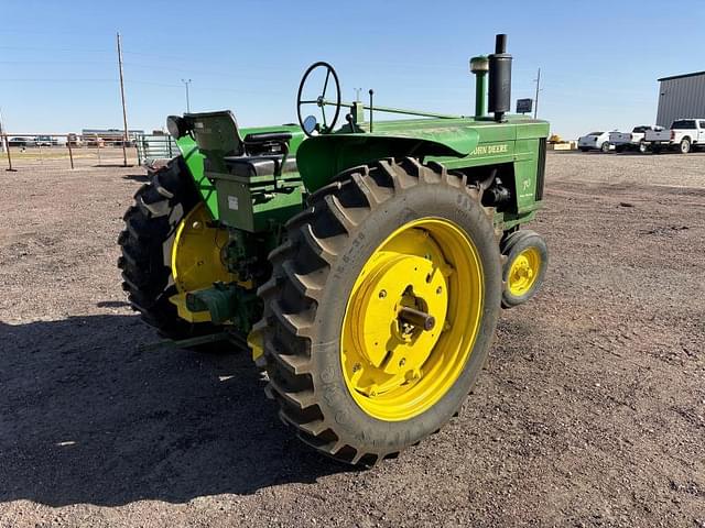 Image of John Deere 70 equipment image 2