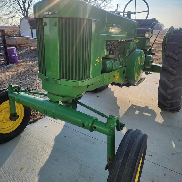 Image of John Deere 70 equipment image 2
