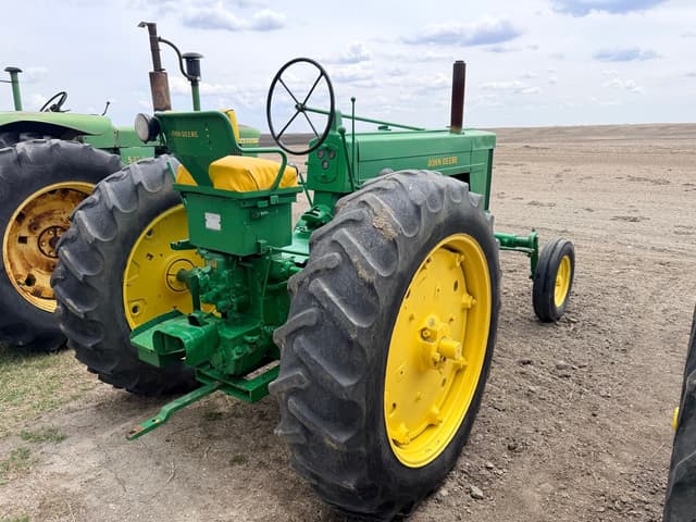 Image of John Deere 70 equipment image 3