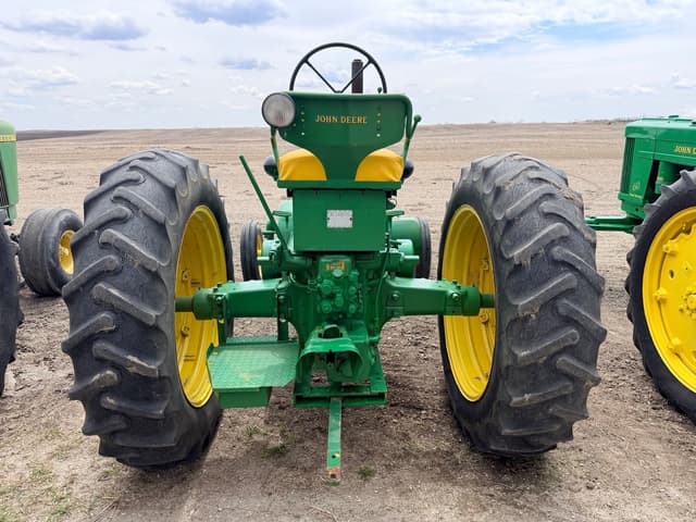 Image of John Deere 70 equipment image 2