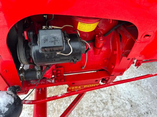 Image of Massey-Harris Pony equipment image 4