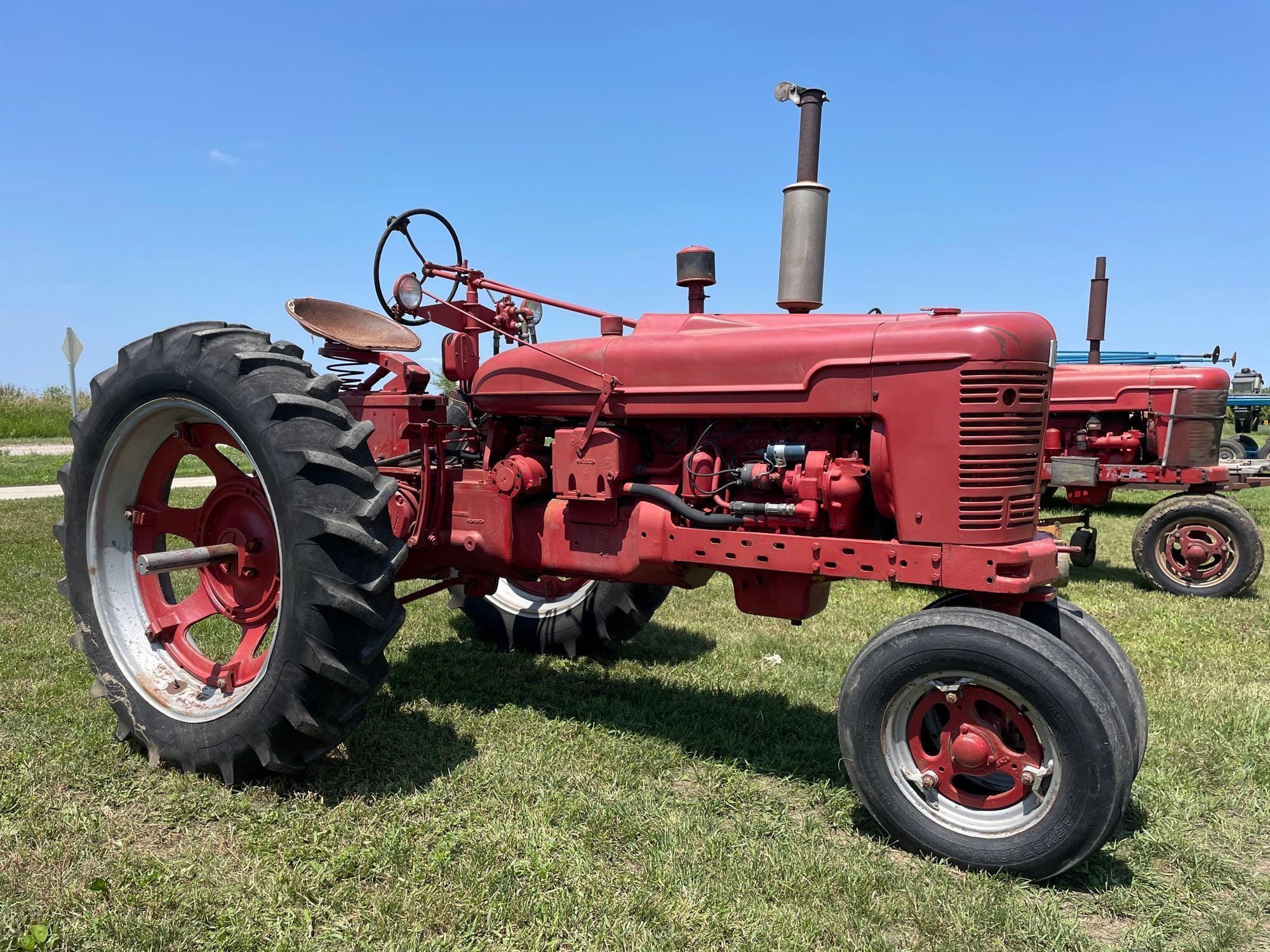 Main image Farmall Super H