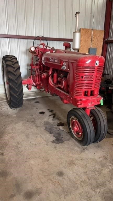1954 Farmall Super M-TA Equipment Image0