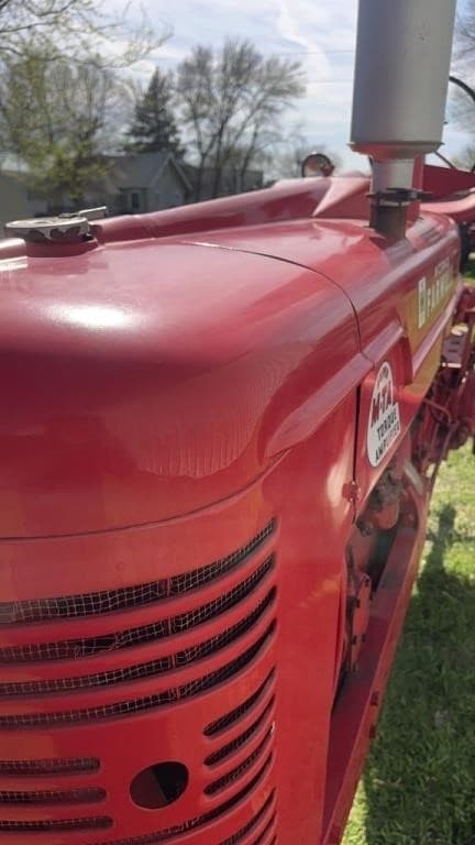 Image of Farmall Super M-TA equipment image 3
