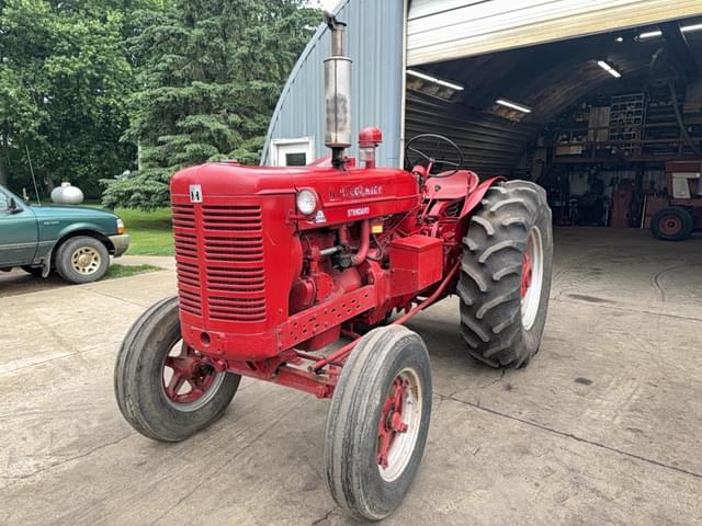 Image of McCormick-Deering W-6 equipment image 1