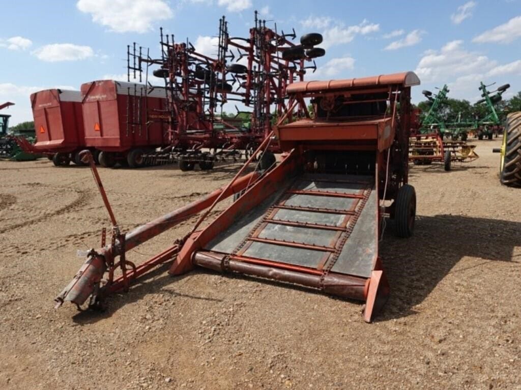 1955 Allis Chalmers Roto Baler Equipment Image0