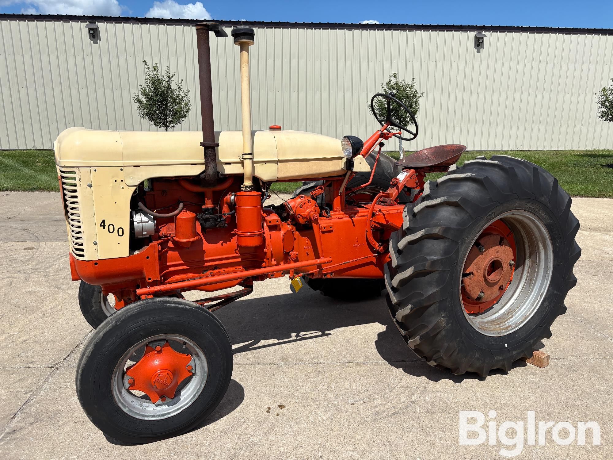 1957 J.I. Case 400 Equipment Image0