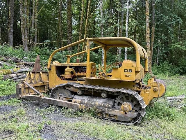Image of Caterpillar D8 equipment image 4