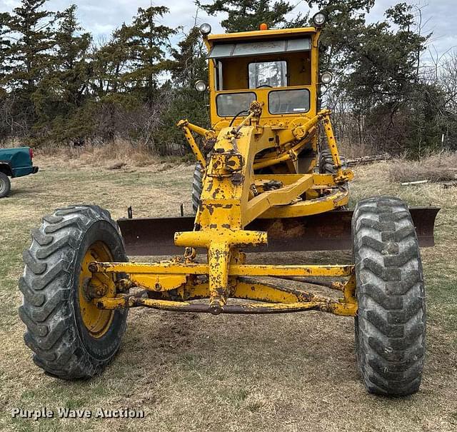 Image of Caterpillar 112 equipment image 1