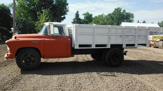 Image of Chevrolet 4100 equipment image 3