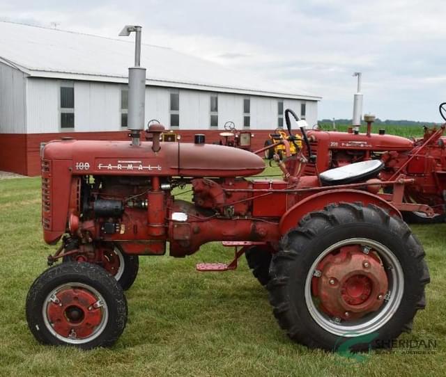 Image of Farmall 100 equipment image 2