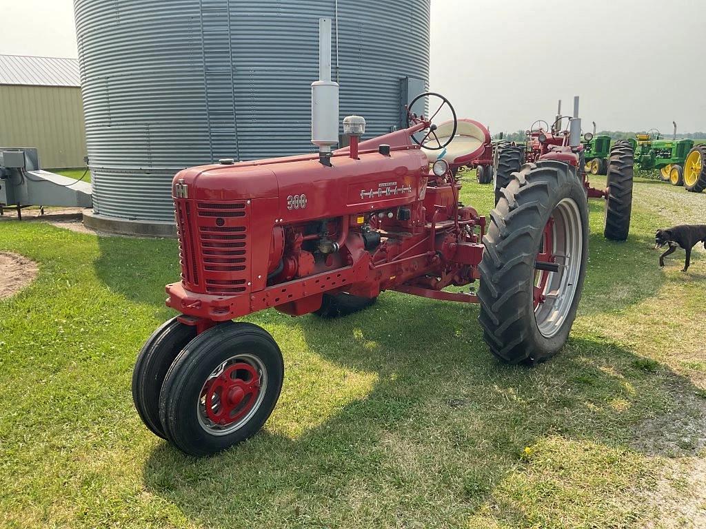 Image of Farmall 300 Primary image