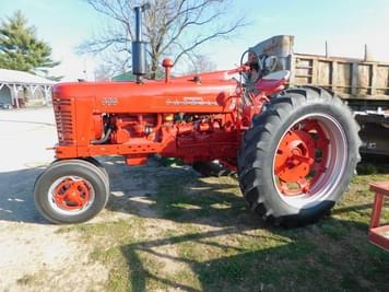 Main image Farmall 300