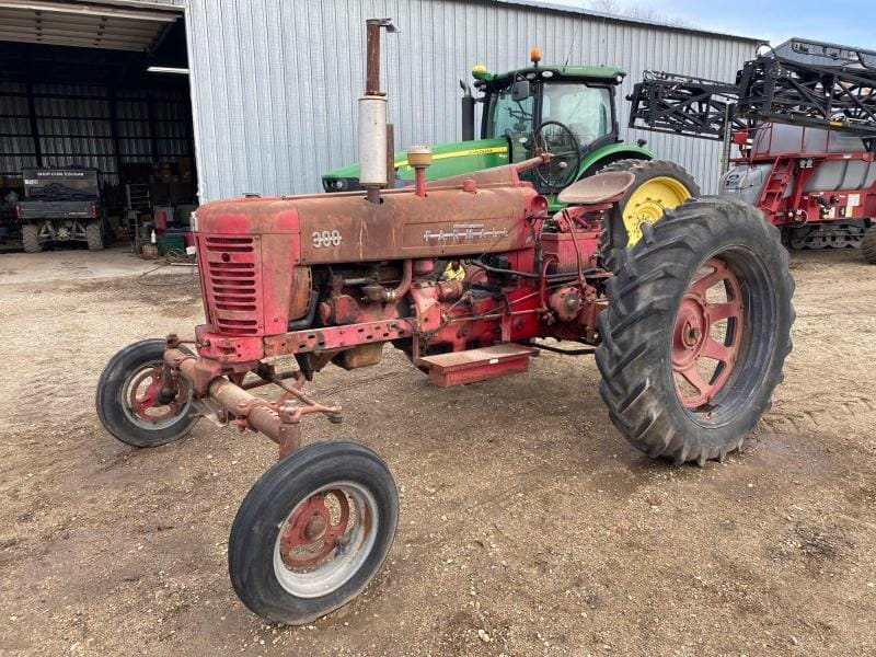 Main image Farmall 300