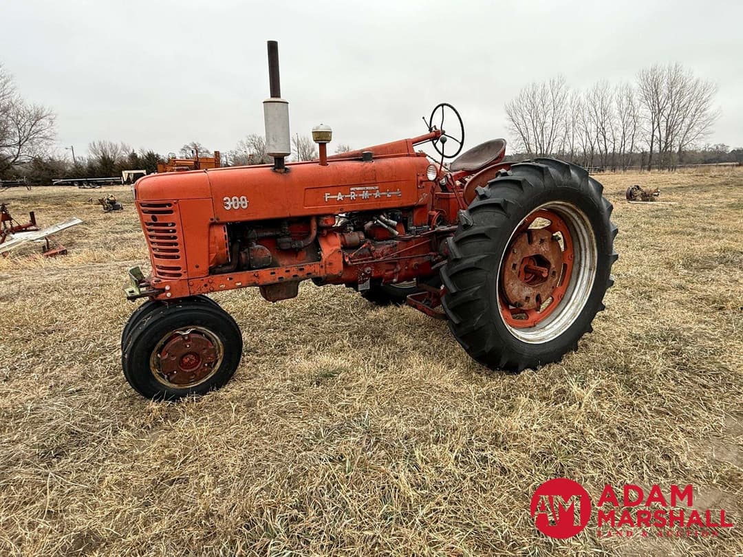 Image of Farmall 300 Primary image