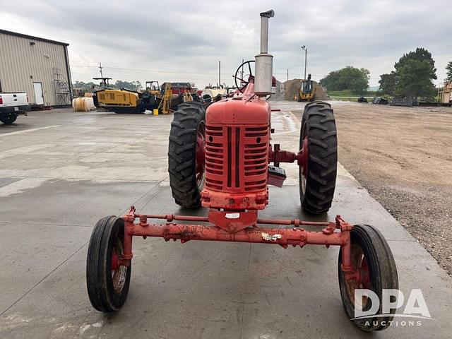 Image of Farmall 300 equipment image 2