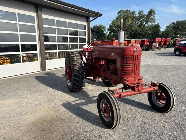 Image of Farmall 400 equipment image 3