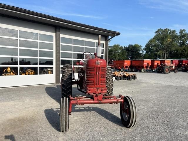 Image of Farmall 400 equipment image 2