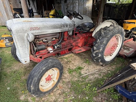 Image of Ford 650 equipment image 2