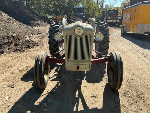 Image of Ford 640 equipment image 1