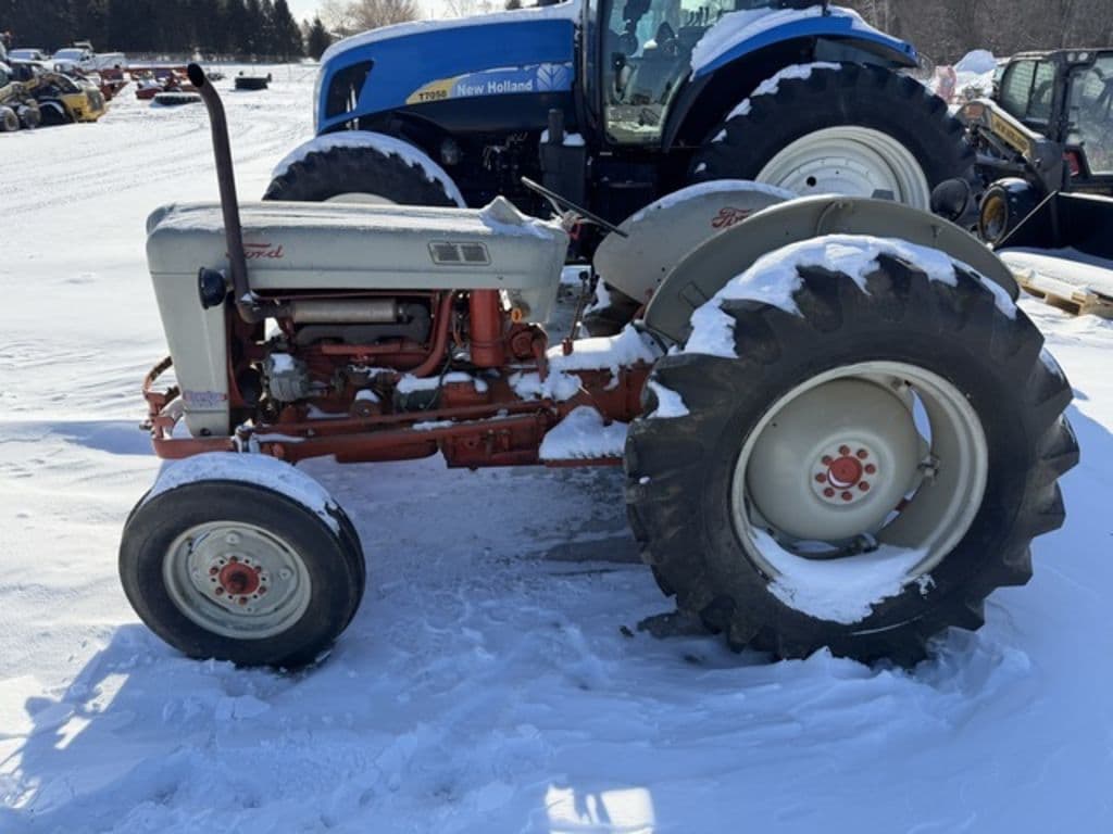 Image of Ford 860 Image 1