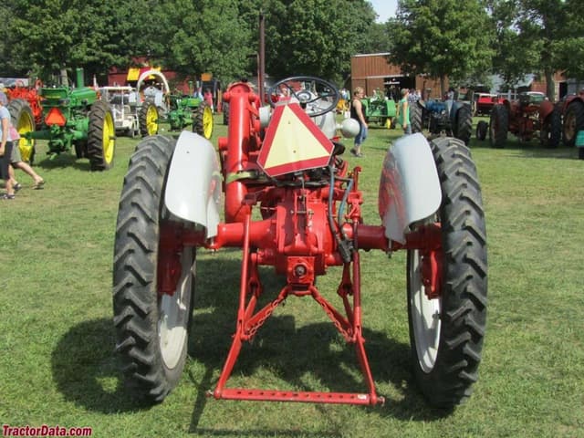 Image of Ford 940 equipment image 1