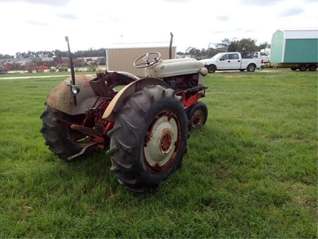 Image of Ford 960 equipment image 2