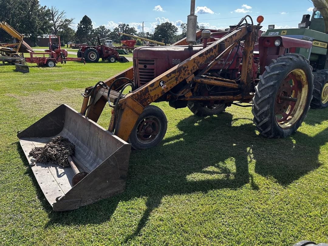 Image of Farmall 300 Primary image