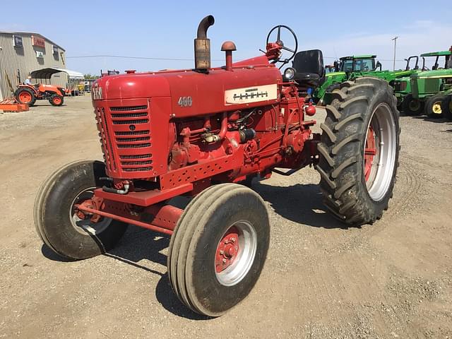 Image of International Harvester 400 equipment image 3