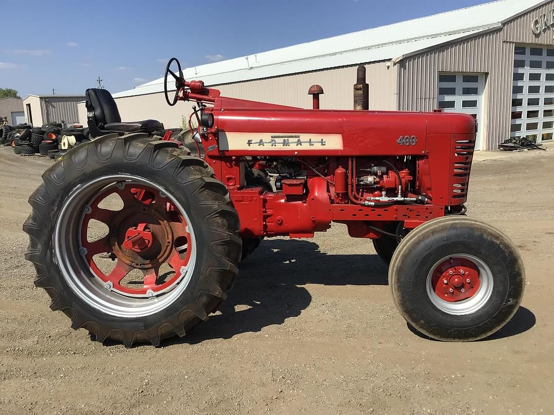 Image of International Harvester 400 Primary image