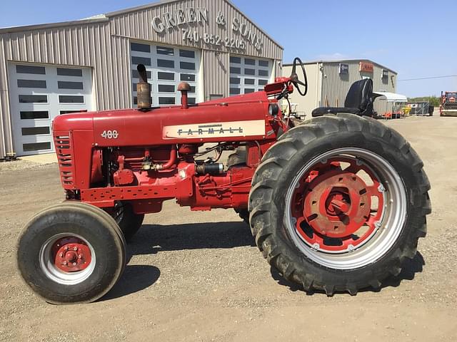 Image of International Harvester 400 equipment image 1