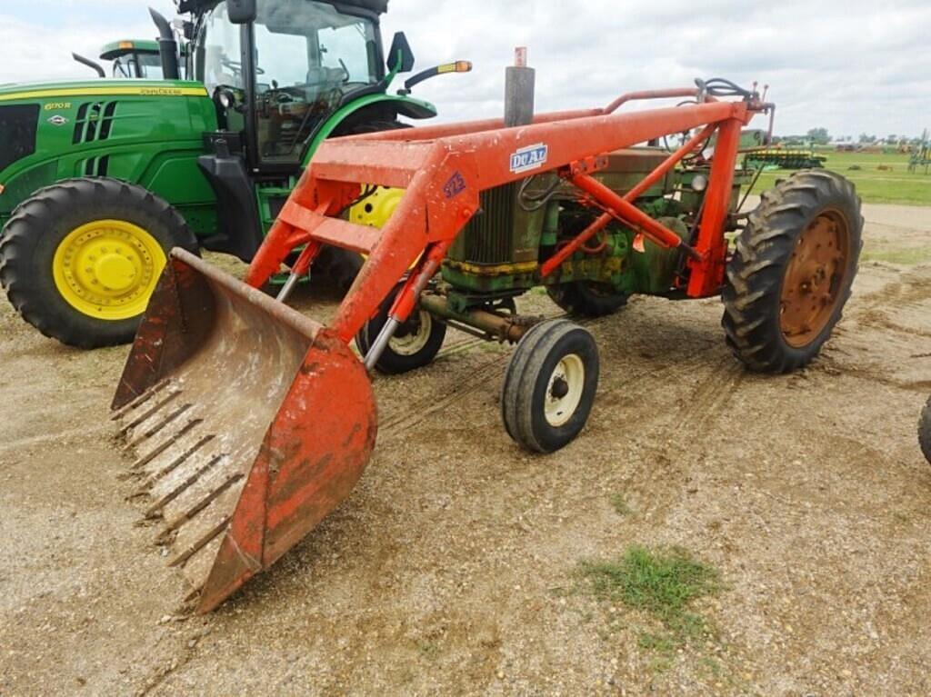 Image of John Deere 60 Primary image