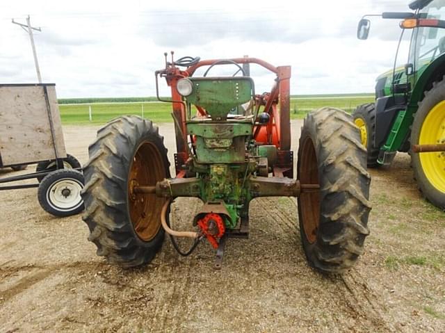 Image of John Deere 60 equipment image 3