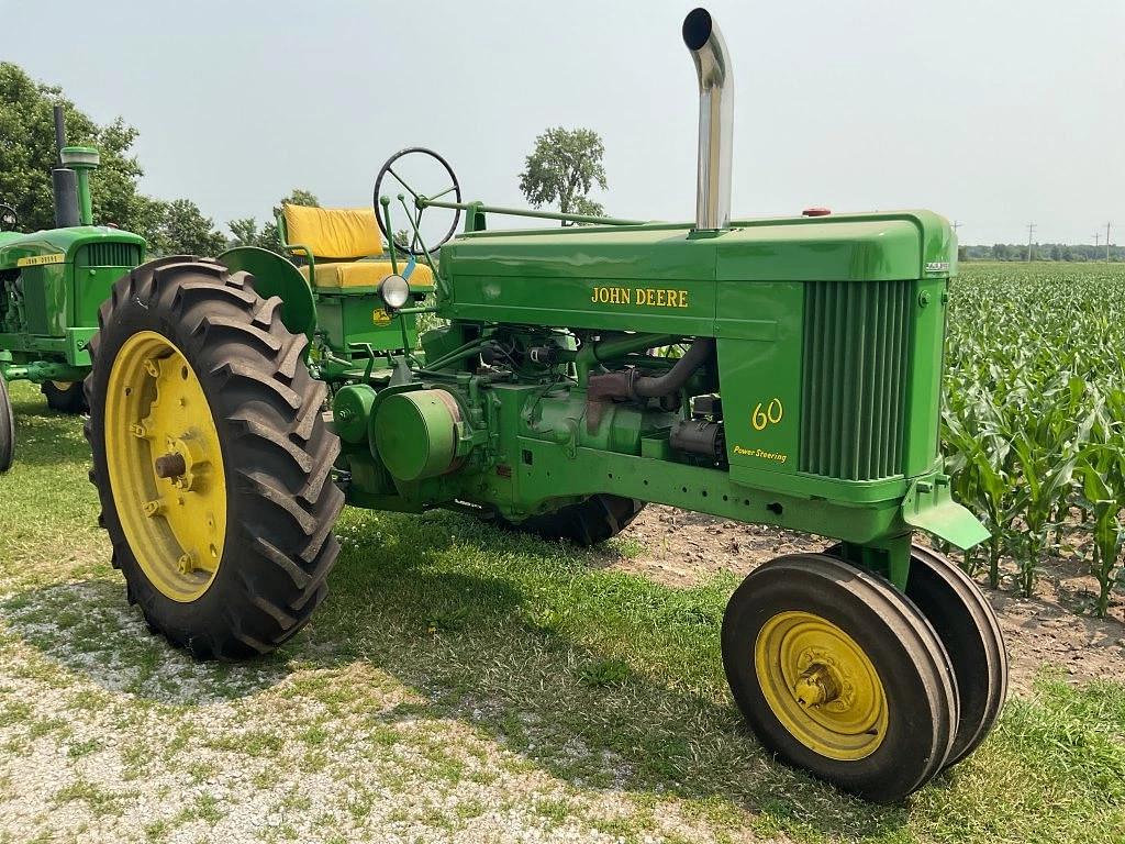 Image of John Deere 60 Primary image