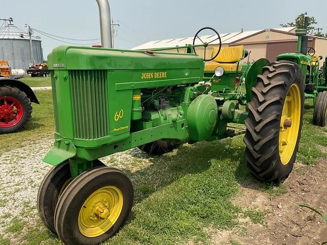 Image of John Deere 60 equipment image 2