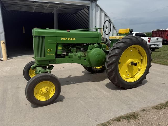 Image of John Deere 60 equipment image 1