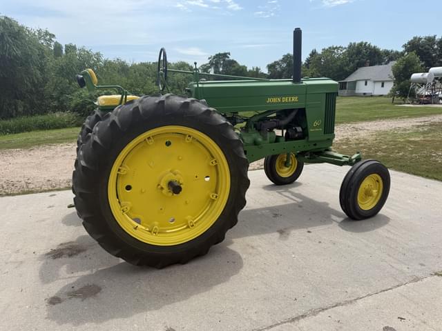Image of John Deere 60 equipment image 4