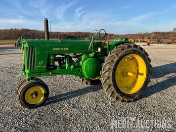Main image John Deere 60