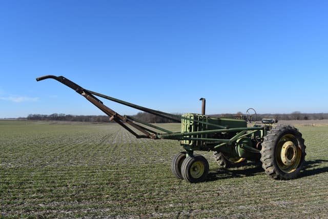 Image of John Deere 60 equipment image 1