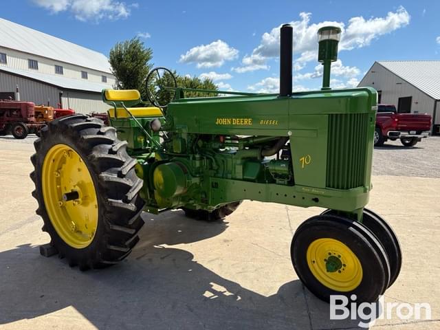 Image of John Deere 70 equipment image 2