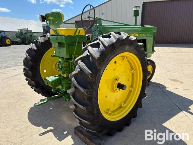 Image of John Deere 70 equipment image 4