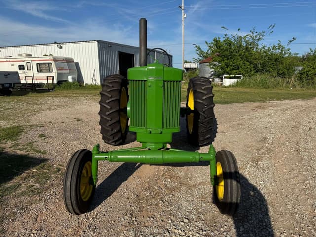 Image of John Deere 70 equipment image 2