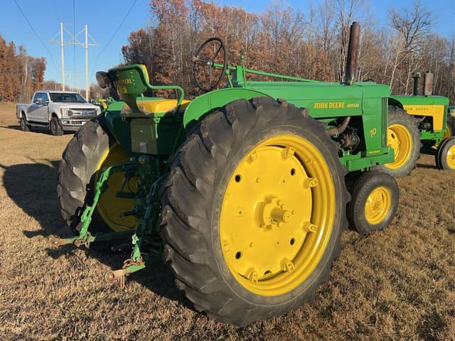 Image of John Deere 70 equipment image 2