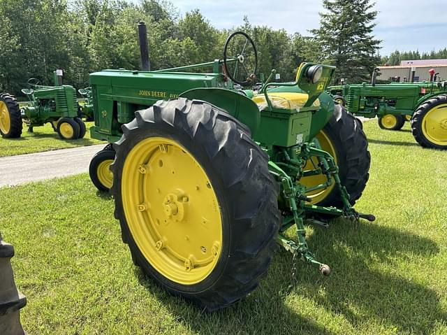 Image of John Deere 70 equipment image 2