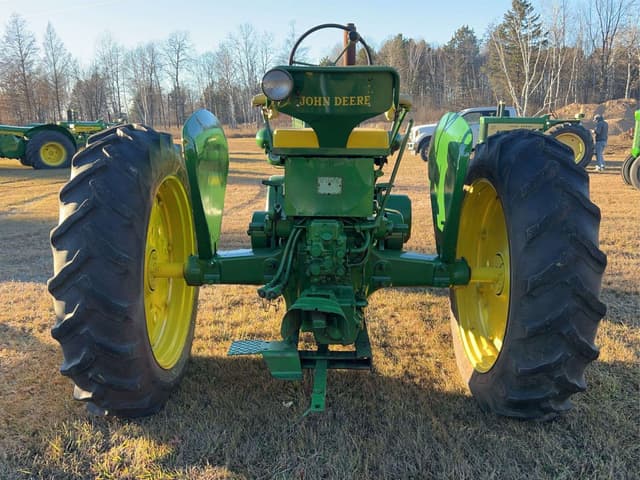 Image of John Deere 70 equipment image 3