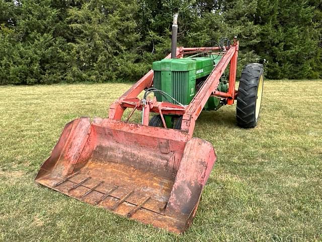 Image of John Deere 70 equipment image 4