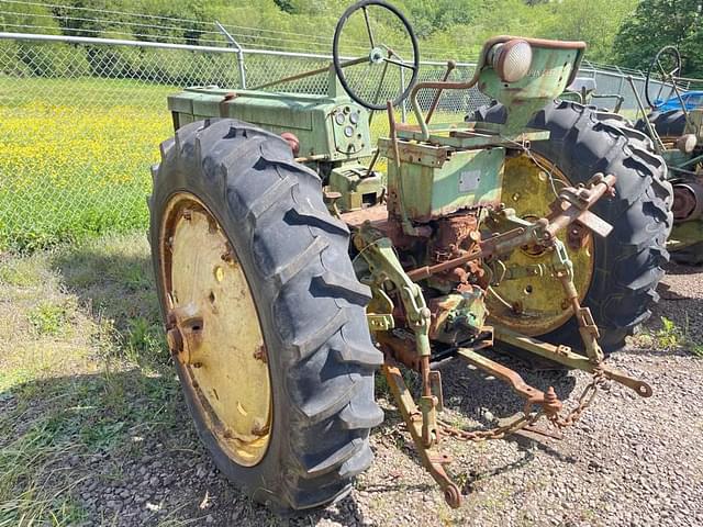 Image of John Deere 50 equipment image 3