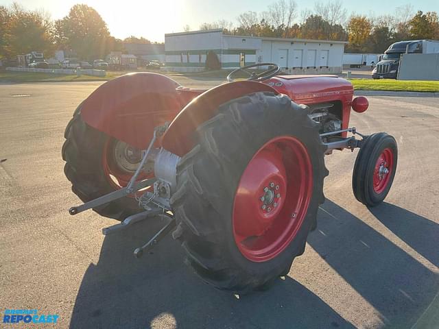 Image of Massey Ferguson TO-35 equipment image 4