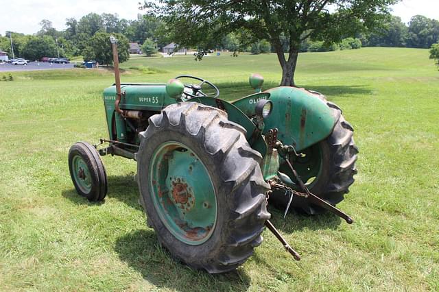 Image of Oliver Super 55 equipment image 4