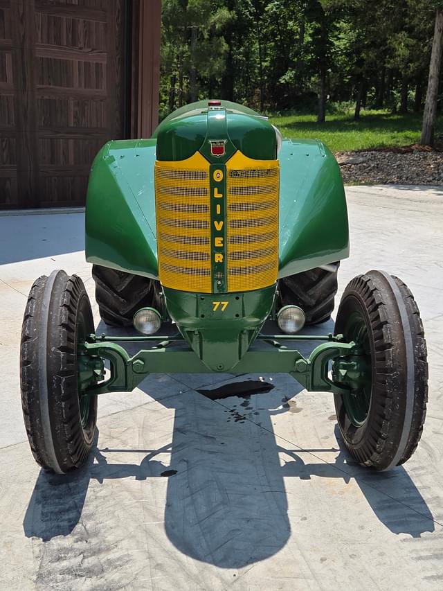 Image of Oliver Super 77 equipment image 2